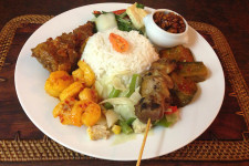 Nasi Rames Speciaal